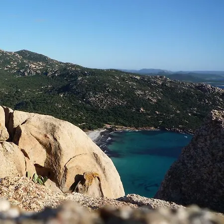 Le De Valentine & Laurent