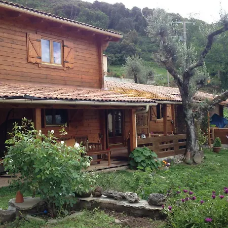 Le De Valentine & Laurent Chalet
