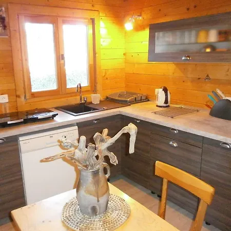 Le De Valentine & Laurent Chalet