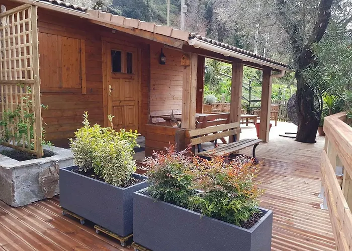 Le De Valentine & Laurent