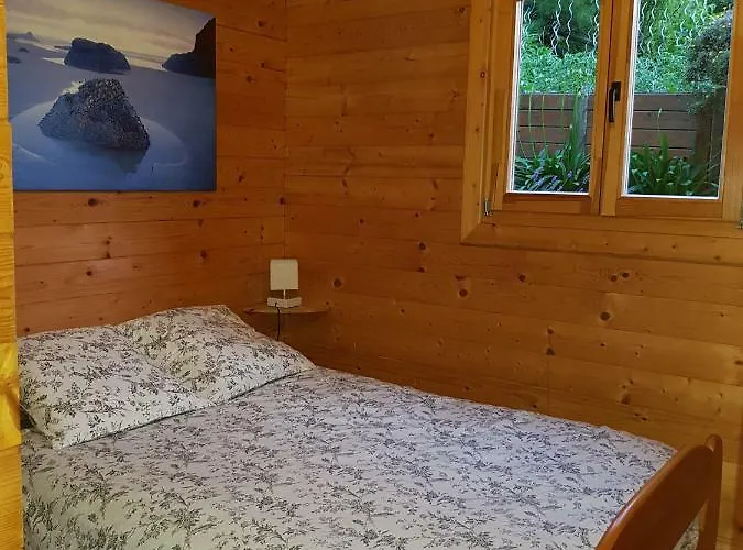 Le De Valentine & Laurent Chalet *