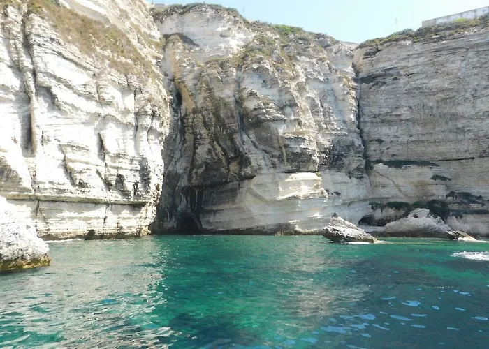 Le De Valentine & Laurent Chalet