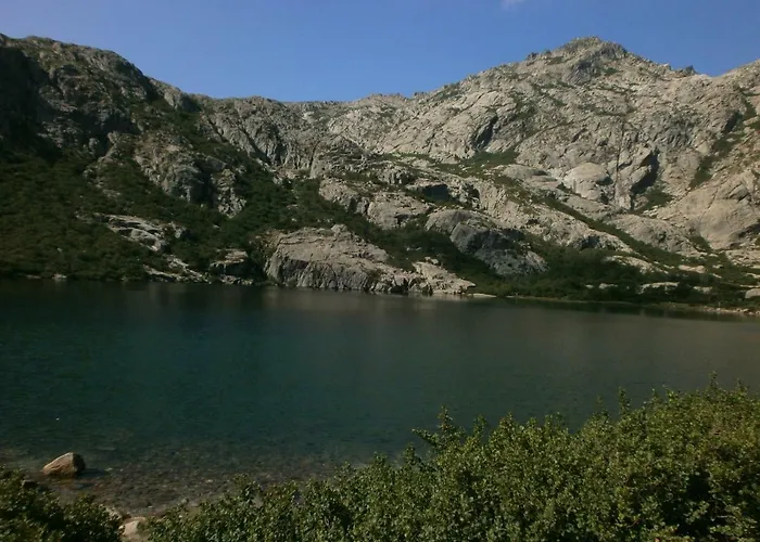 Le De Valentine & Laurent Chalet